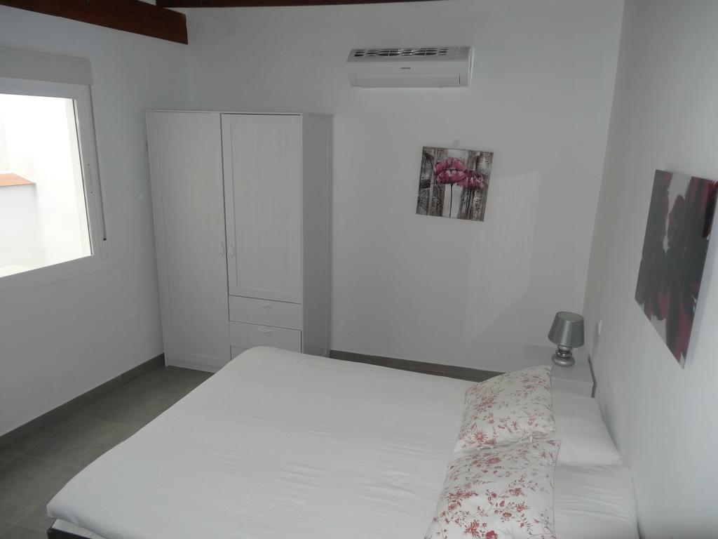 Malaga Apartamentos - Nuno Gomez, 24 מראה חיצוני תמונה