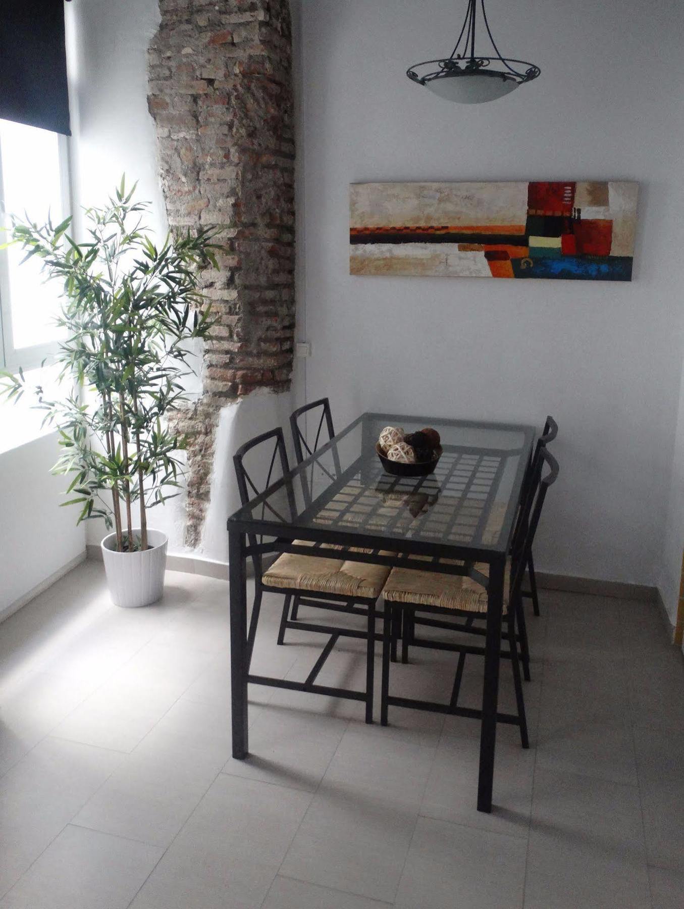 Malaga Apartamentos - Nuno Gomez, 24 מראה חיצוני תמונה