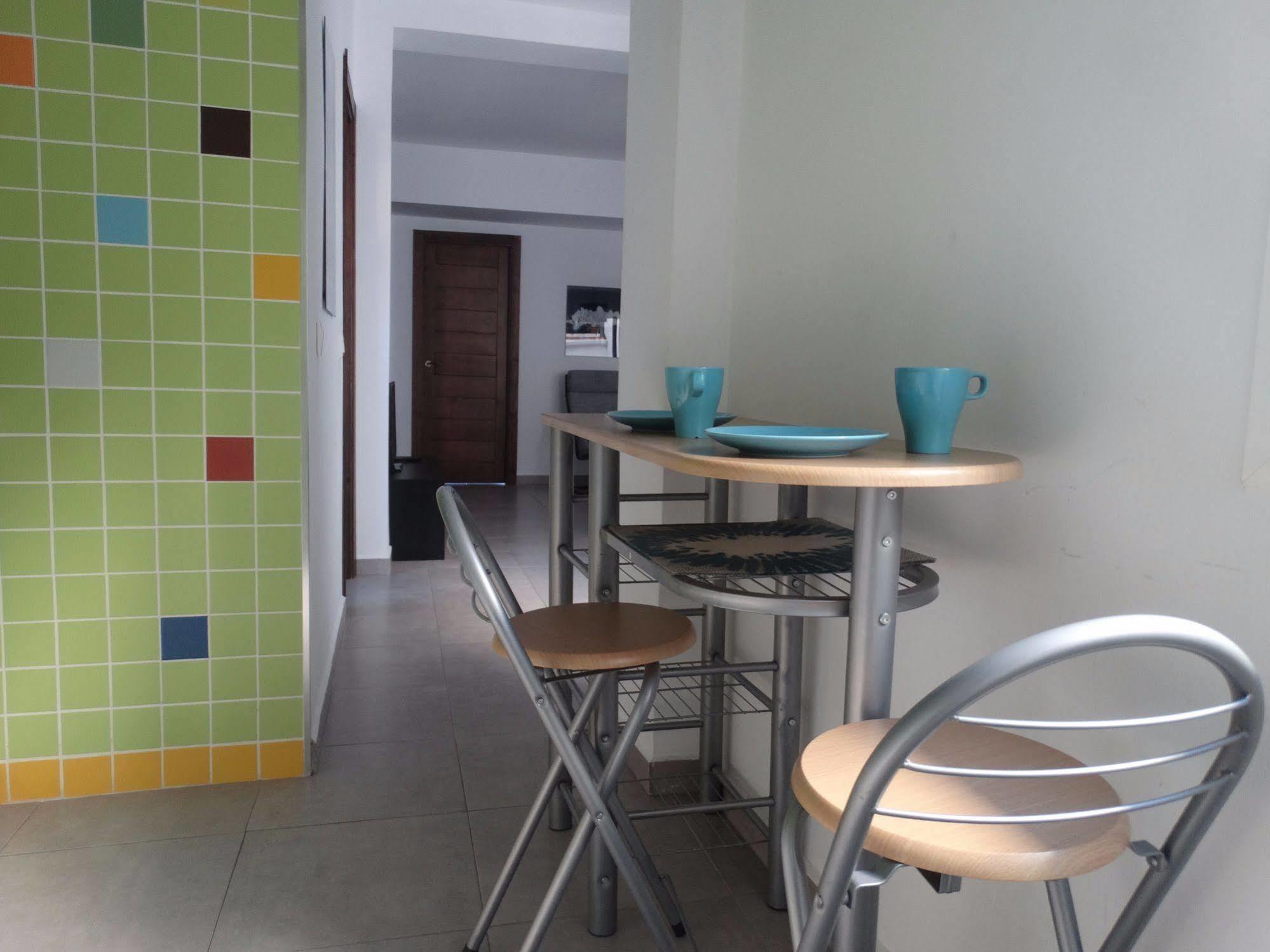 Malaga Apartamentos - Nuno Gomez, 24 מראה חיצוני תמונה