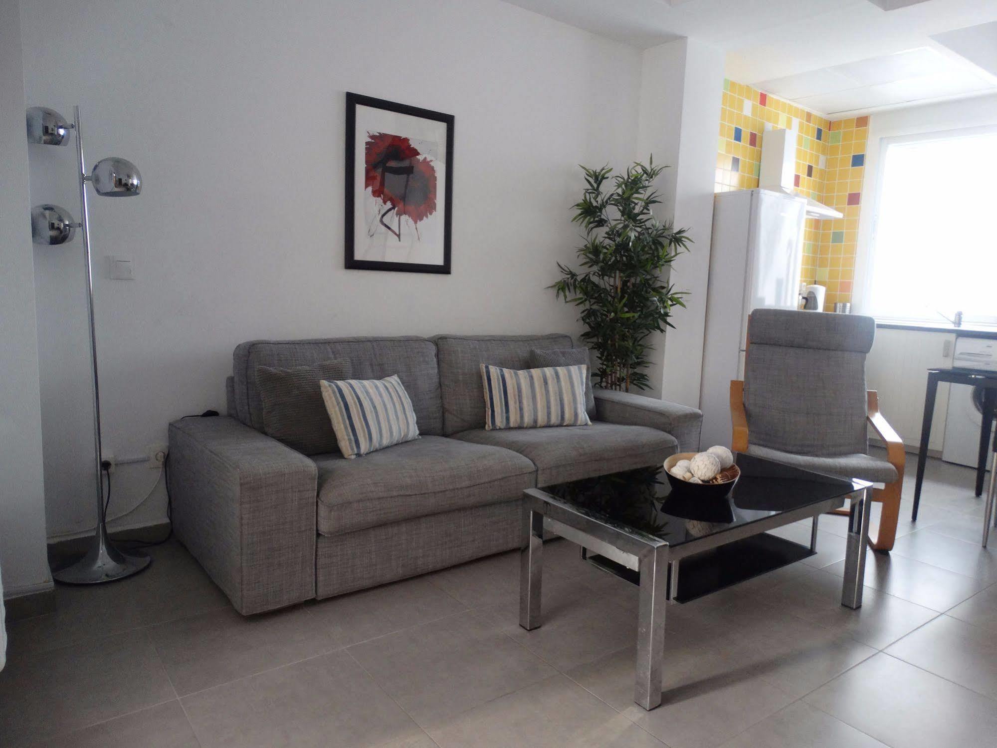 Malaga Apartamentos - Nuno Gomez, 24 מראה חיצוני תמונה