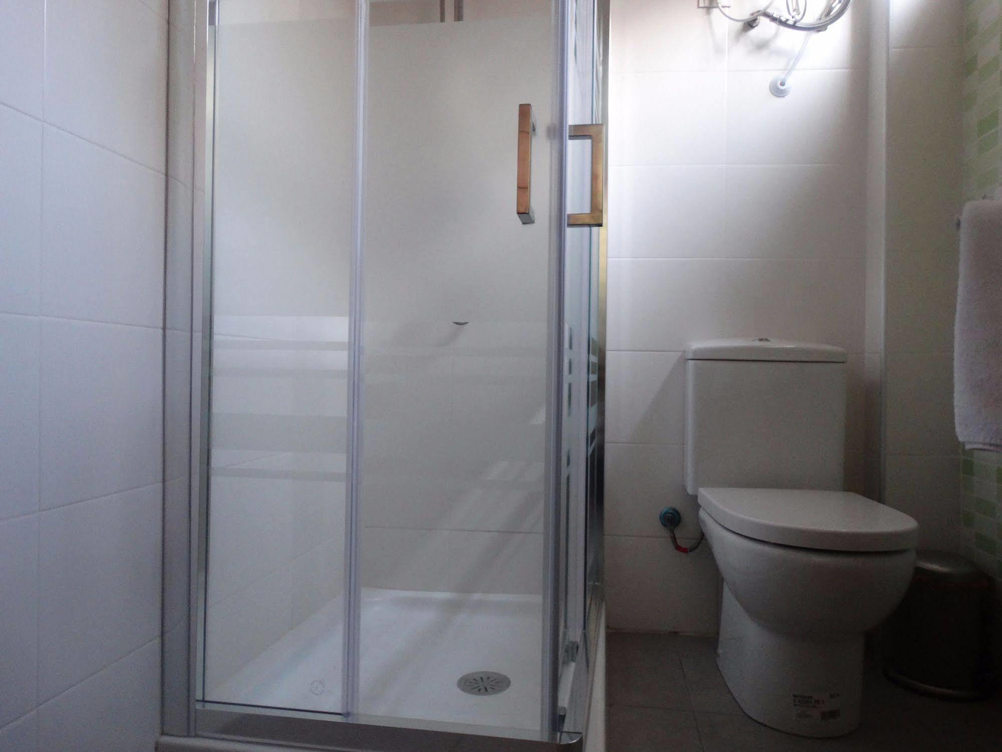 Malaga Apartamentos - Nuno Gomez, 24 מראה חיצוני תמונה