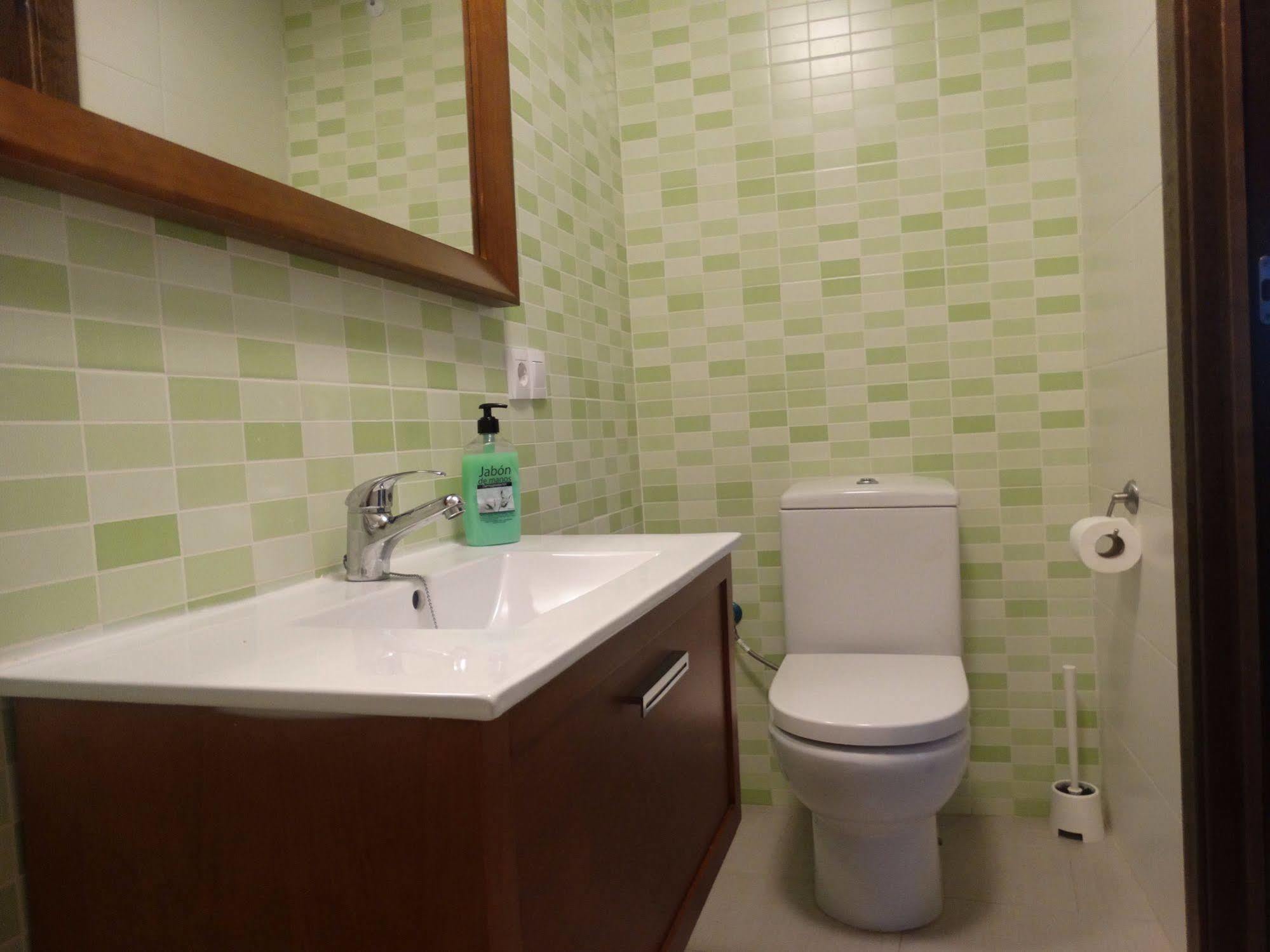 Malaga Apartamentos - Nuno Gomez, 24 מראה חיצוני תמונה